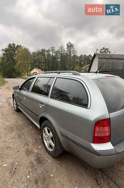 Универсал Skoda Octavia 2003 в  фото 10 Универсал Skoda Octavia 2003 в