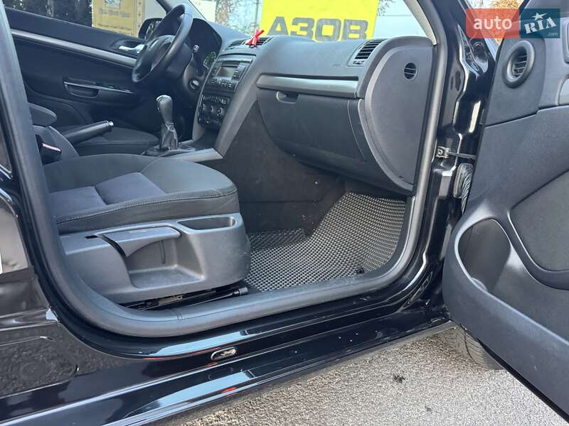 Універсал Skoda Octavia 2008 в Первомайську