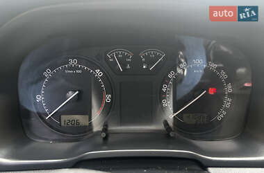 Лифтбек Skoda Octavia 2006 в  фото 59 Лифтбек Skoda Octavia 2006 в