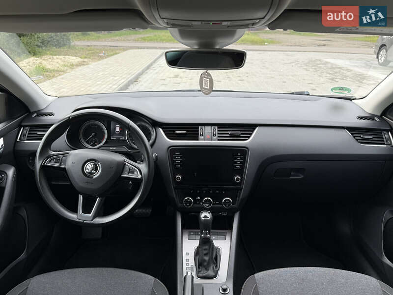 Универсал Skoda Octavia 2019 в Стрые фото 23 Универсал Skoda Octavia 2019 в Стрые