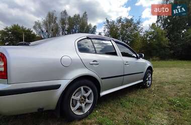 Лифтбек Skoda Octavia 2006 в 