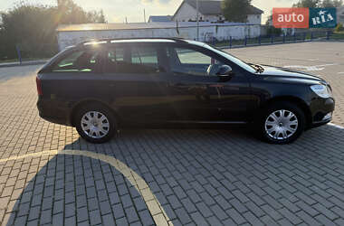 Универсал Skoda Octavia 2010 в 