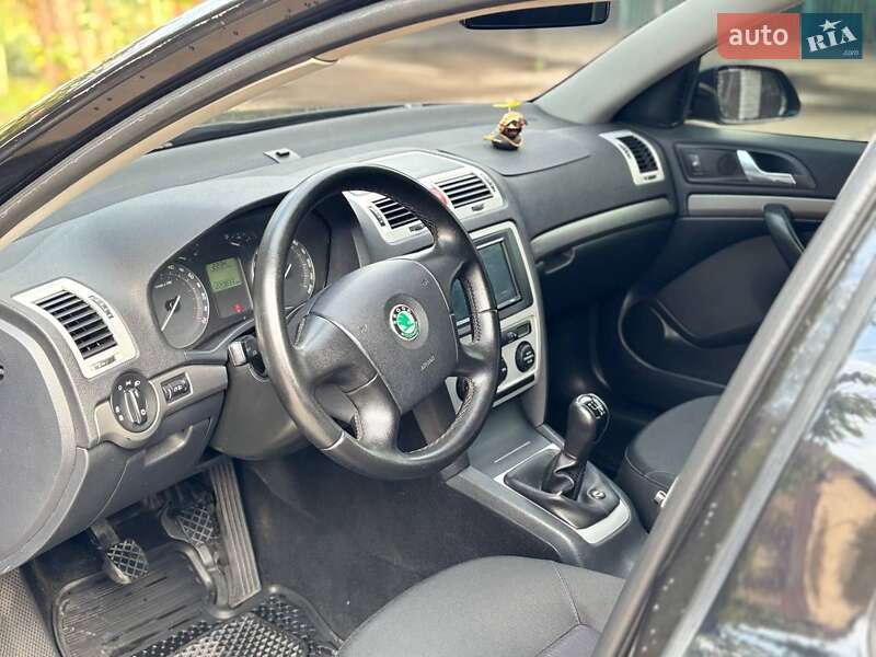 Лифтбек Skoda Octavia 2006 в Кривом Роге