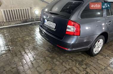 Универсал Skoda Octavia 2011 в 