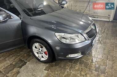 Универсал Skoda Octavia 2011 в 