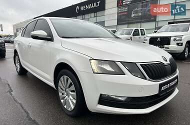 Лифтбек Skoda Octavia 2018 в 