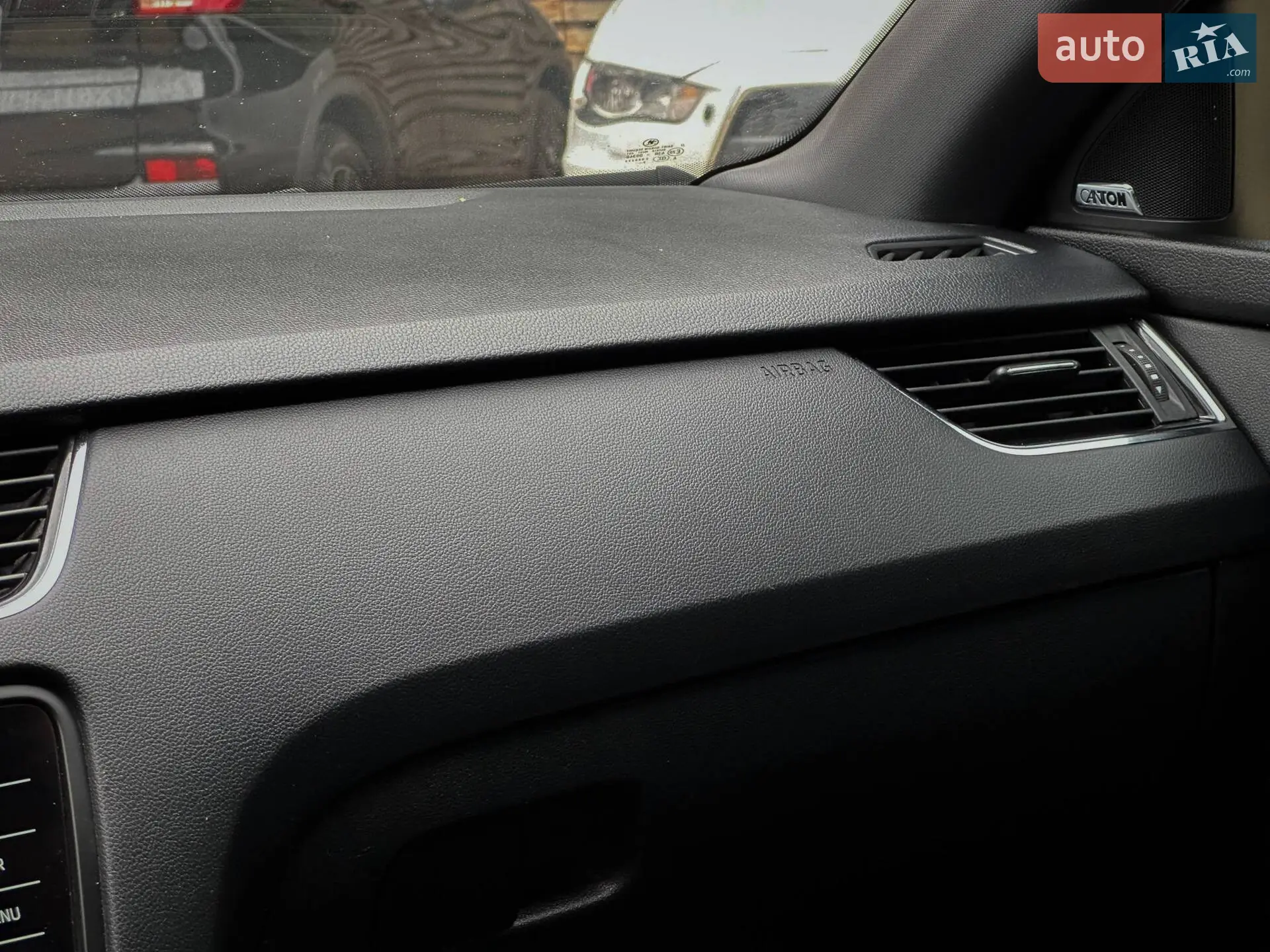 2019 Skoda Octavia - мініатюра 102