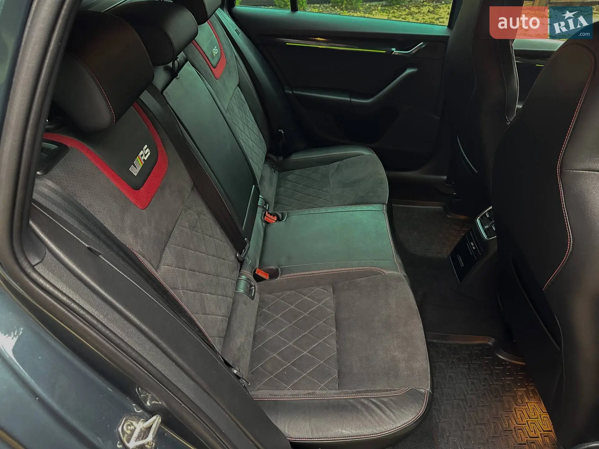 2019 Skoda Octavia - мініатюра 110