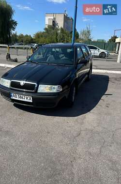 Универсал Skoda Octavia 2003 в Виннице