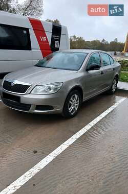 Лифтбек Skoda Octavia 2011 в Львове
