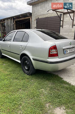 Лифтбек Skoda Octavia 2001 в  фото 5 Лифтбек Skoda Octavia 2001 в