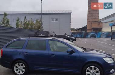 Универсал Skoda Octavia 2009 в 