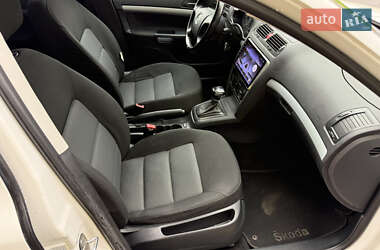 Лифтбек Skoda Octavia 2008 в 