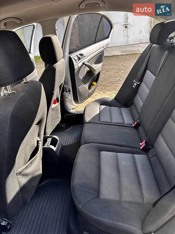 Лифтбек Skoda Octavia 2006 в Бориславе