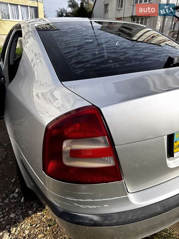 Лифтбек Skoda Octavia 2006 в Бориславе