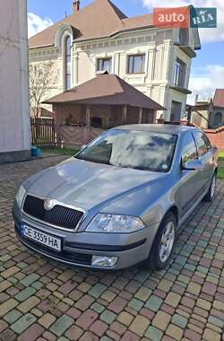 Лифтбек Skoda Octavia 2006 в Сторожинце