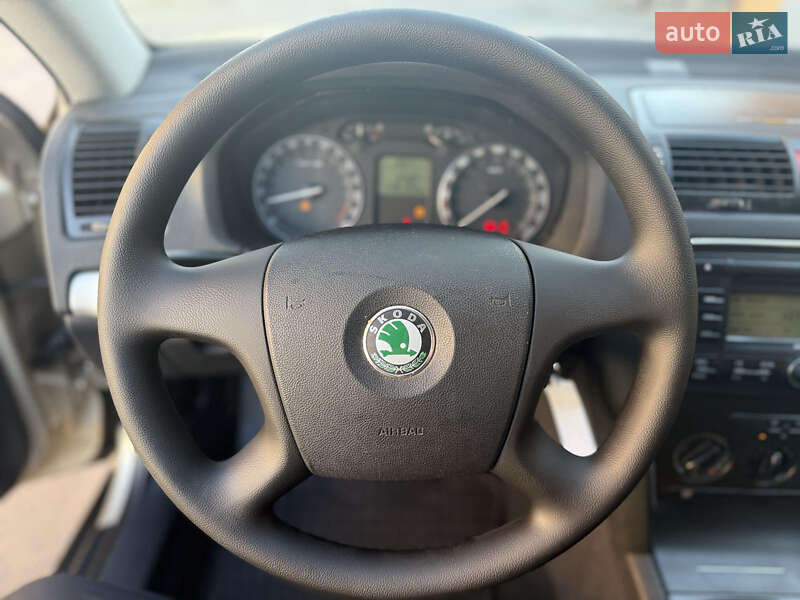 Лифтбек Skoda Octavia 2005 в Умани фото 31 Лифтбек Skoda Octavia 2005 в Умани