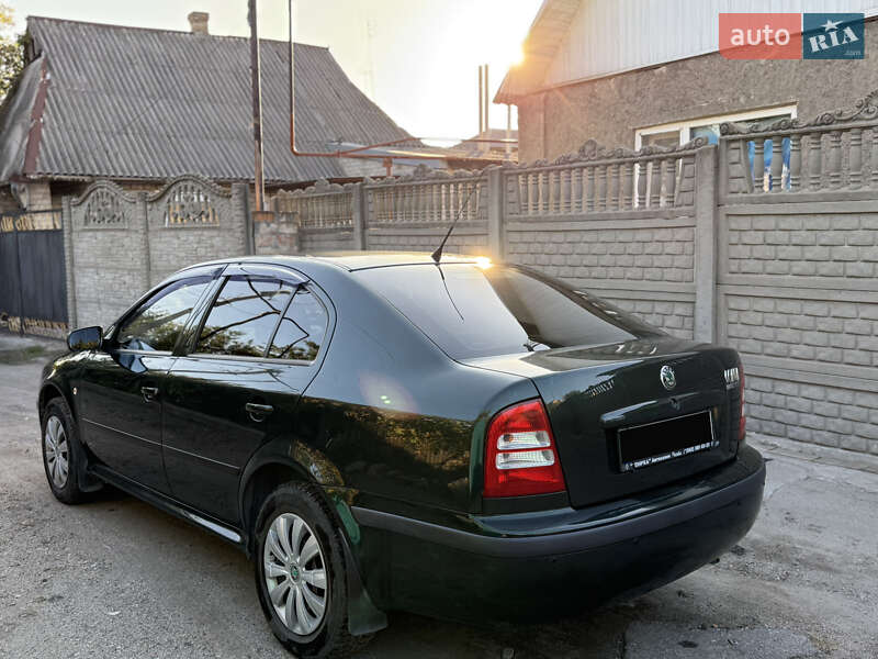 Лифтбек Skoda Octavia 2005 в Запорожье