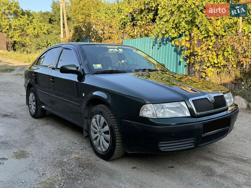 Лифтбек Skoda Octavia 2005 в Запорожье