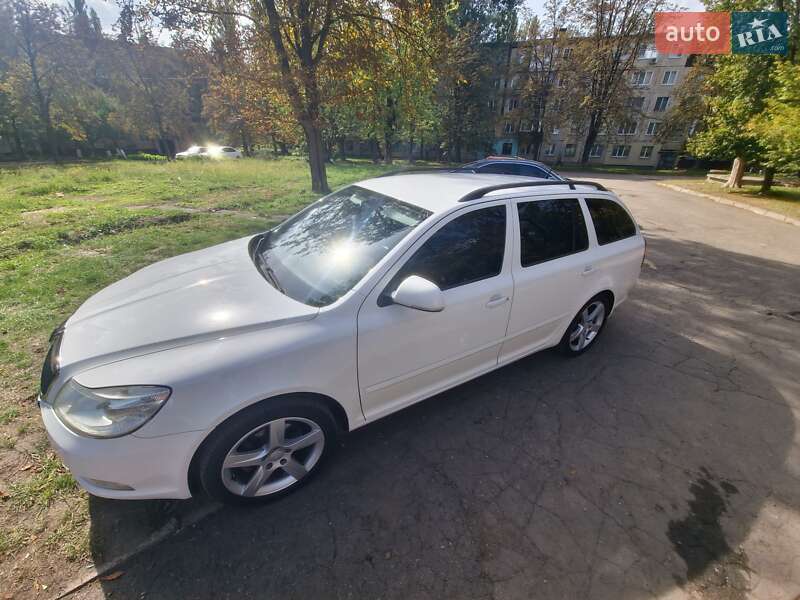 Универсал Skoda Octavia 2010 в Кривом Роге фото 9 Универсал Skoda Octavia 2010 в Кривом Роге