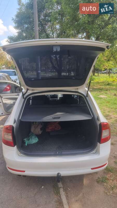 Универсал Skoda Octavia 2010 в Кривом Роге фото 12 Универсал Skoda Octavia 2010 в Кривом Роге
