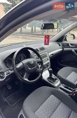 Лифтбек Skoda Octavia 2013 в 