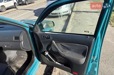Лифтбек Skoda Octavia 2000 в 