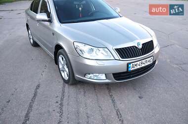Лифтбек Skoda Octavia 2012 в 