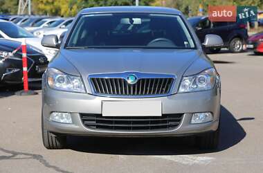 Лифтбек Skoda Octavia 2012 в 