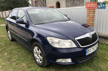 Лифтбек Skoda Octavia 2012 в 