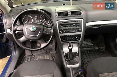 Лифтбек Skoda Octavia 2012 в 