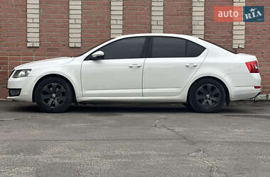 Лифтбек Skoda Octavia 2014 в 