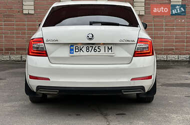 Лифтбек Skoda Octavia 2014 в 