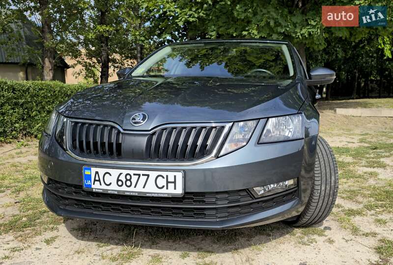 Лифтбек Skoda Octavia 2017 в Луцке