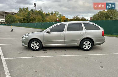 Универсал Skoda Octavia 2012 в 