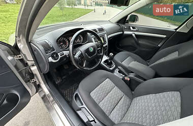 Универсал Skoda Octavia 2012 в 