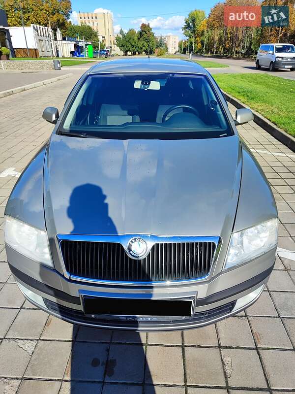 Ліфтбек Skoda Octavia 2007 в Черкасах фото 2 Ліфтбек Skoda Octavia 2007 в Черкасах