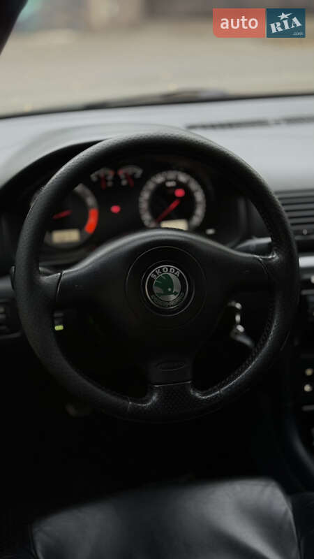 Ліфтбек Skoda Octavia 2005 в Дніпрі