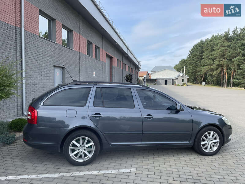 Універсал Skoda Octavia 2008 в Рівному