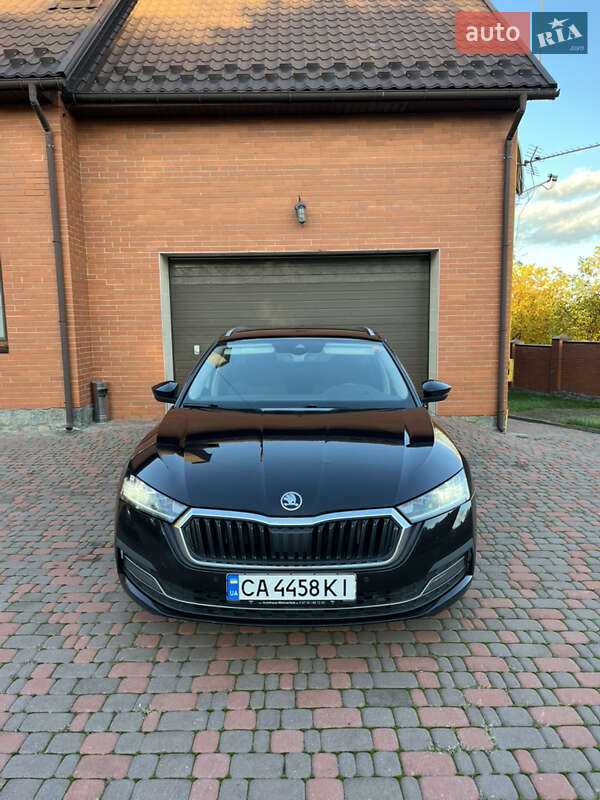 Универсал Skoda Octavia 2020 в Черкассах