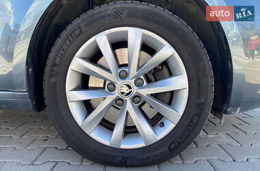 Лифтбек Skoda Octavia 2018 в 