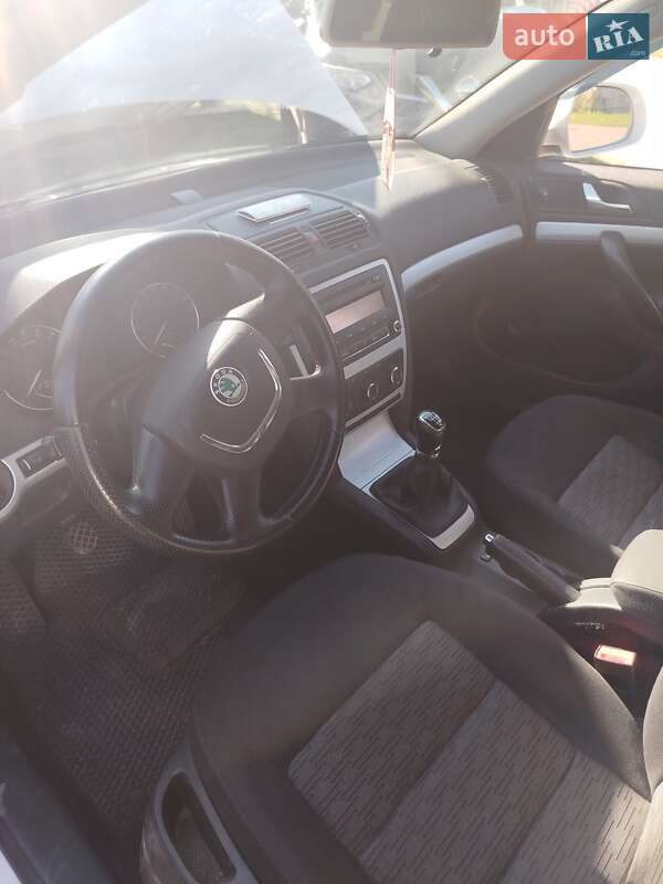 Універсал Skoda Octavia 2011 в Чернігові фото 2 Універсал Skoda Octavia 2011 в Чернігові