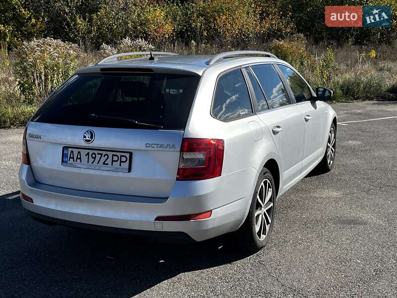 Універсал Skoda Octavia 2015 в Києві