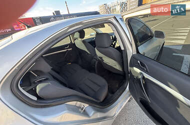 Ліфтбек Skoda Octavia 2004 в Києві