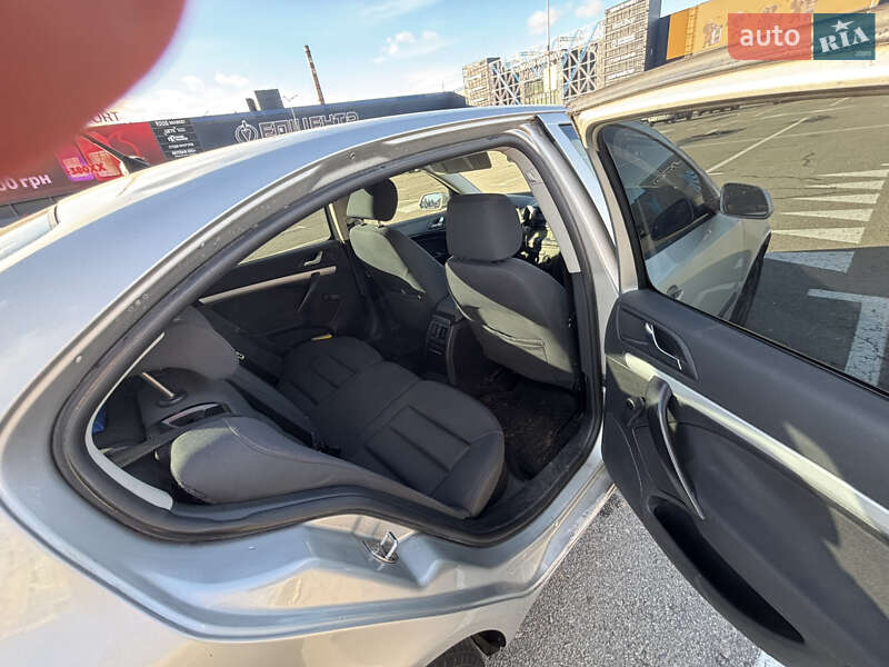 Лифтбек Skoda Octavia 2004 в Киеве