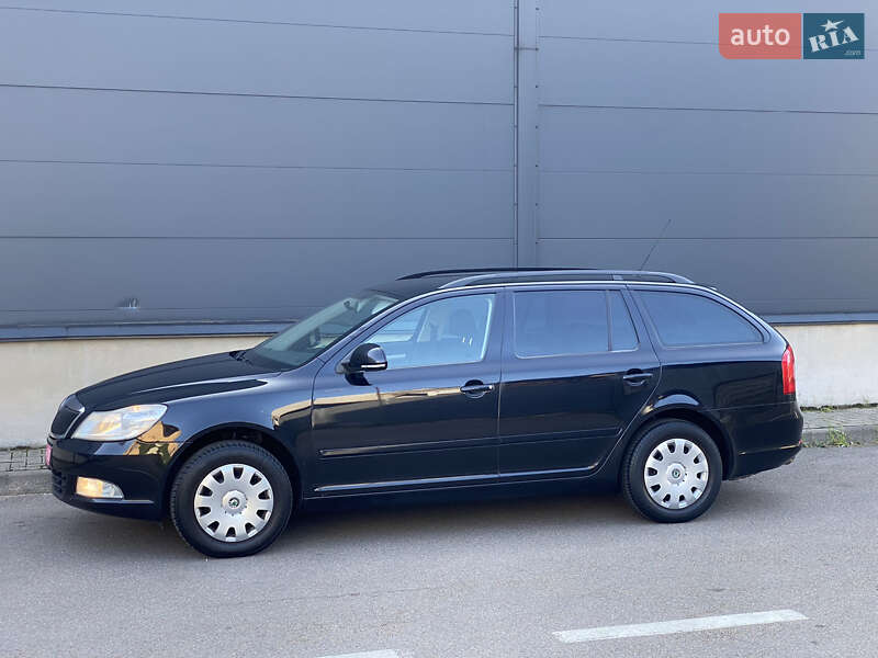 Универсал Skoda Octavia 2010 в Киеве