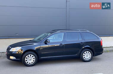 Универсал Skoda Octavia 2010 в 