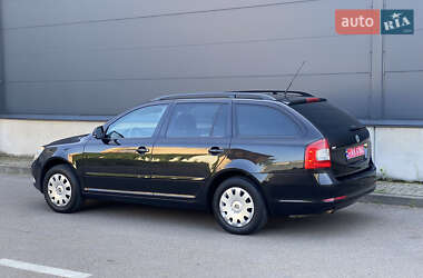 Универсал Skoda Octavia 2010 в 