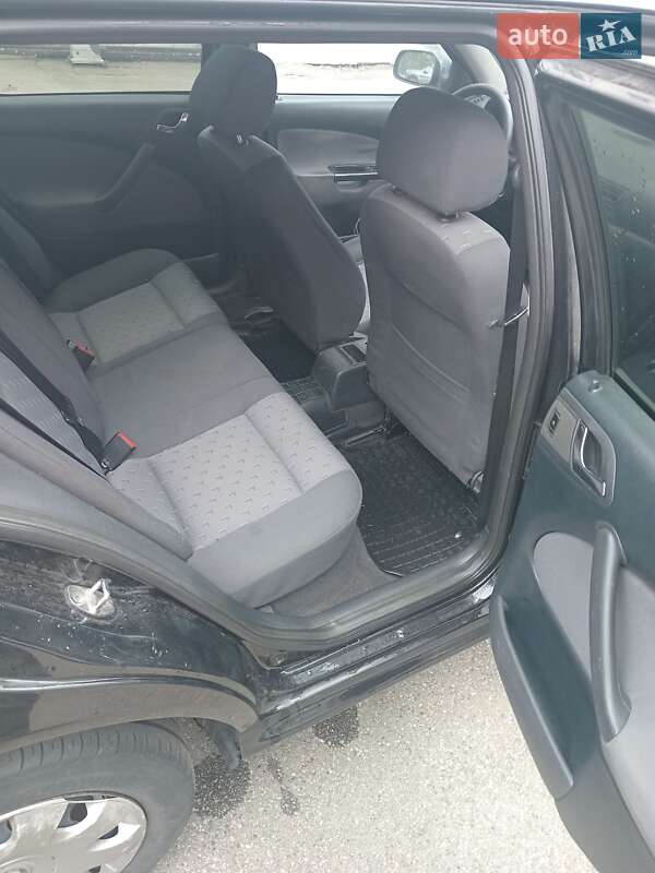 Универсал Skoda Octavia 2006 в Киеве