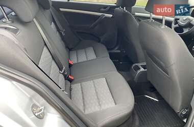 Ліфтбек Skoda Octavia 2010 в 